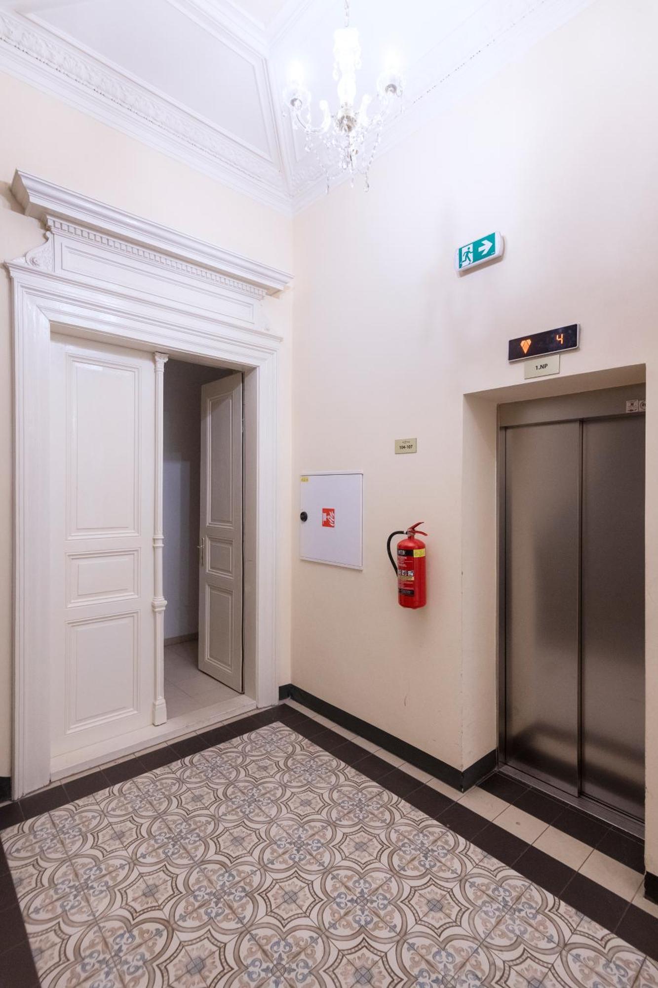 Apartment Stepanska Prague Exterior photo